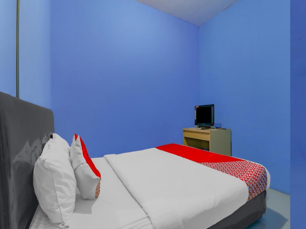 Hotel Oyo 90255 Cipendawa Md28